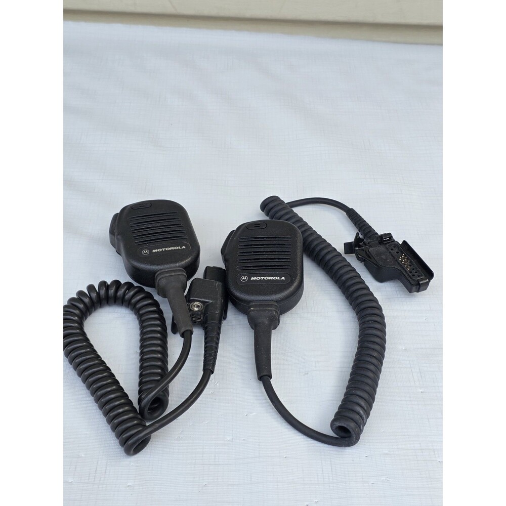 2 Motorola NMN6193A Noise Cancelling Speaker Mic Tested